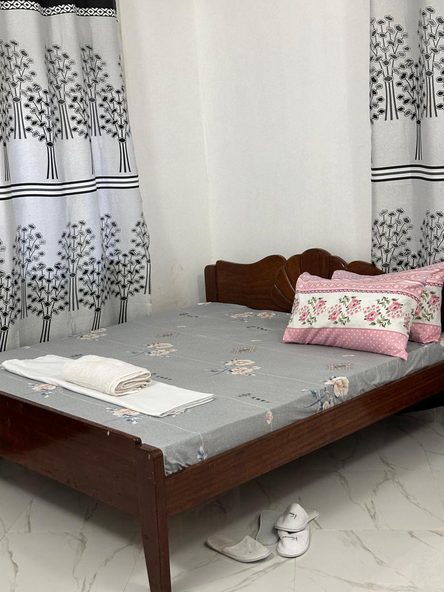 Pazuri Apartament *
