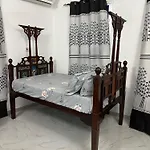 Pazuri Apartment